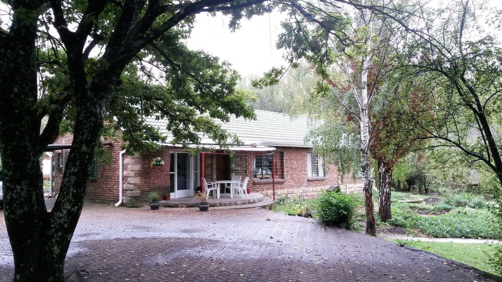 Woodlands Retreat