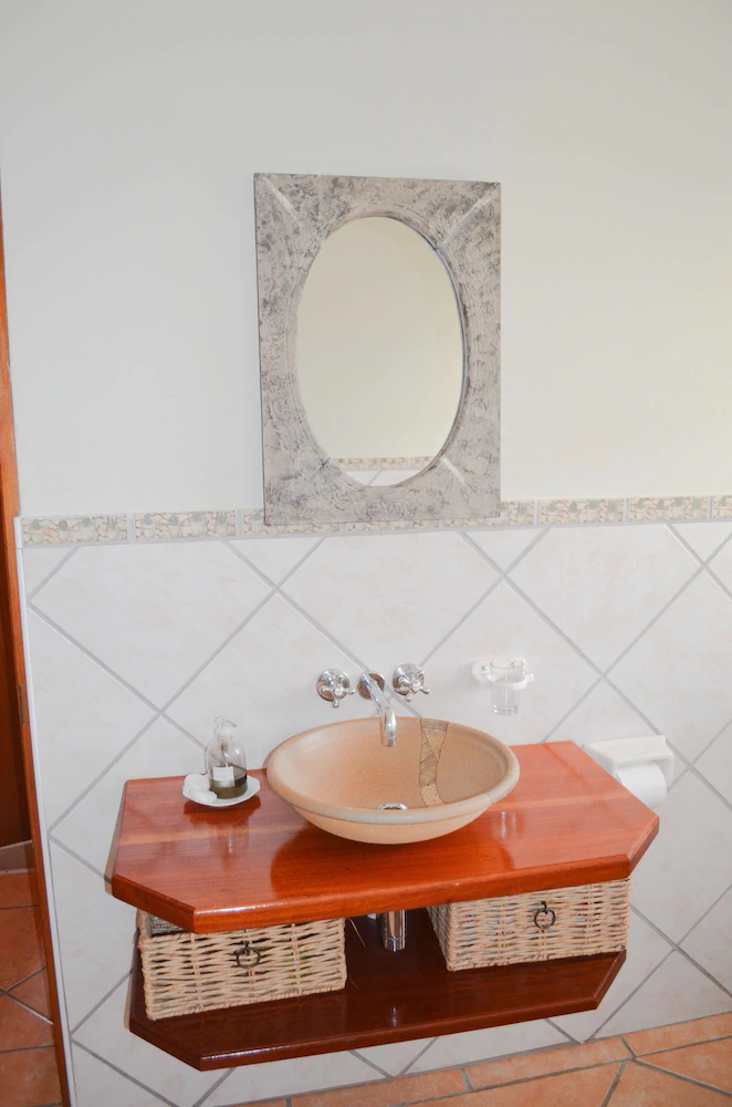 Aan De Bergen Guesthouse