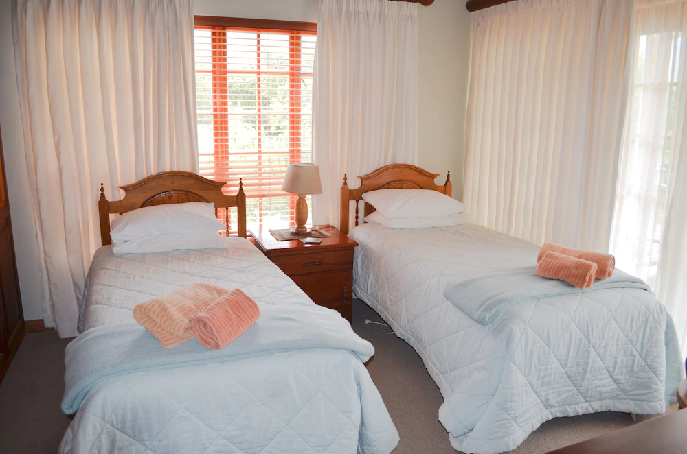 Aan De Bergen Guesthouse