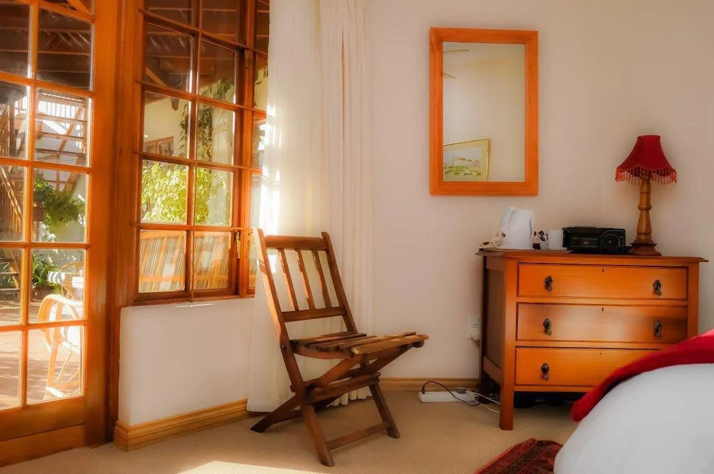 Aan De Bergen Guesthouse