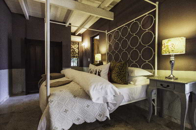 Augusta de Mist Country House & African Kitchen
