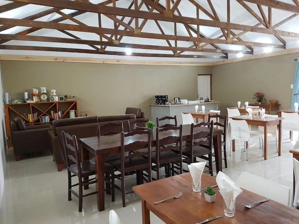 Azaria Guesthouse