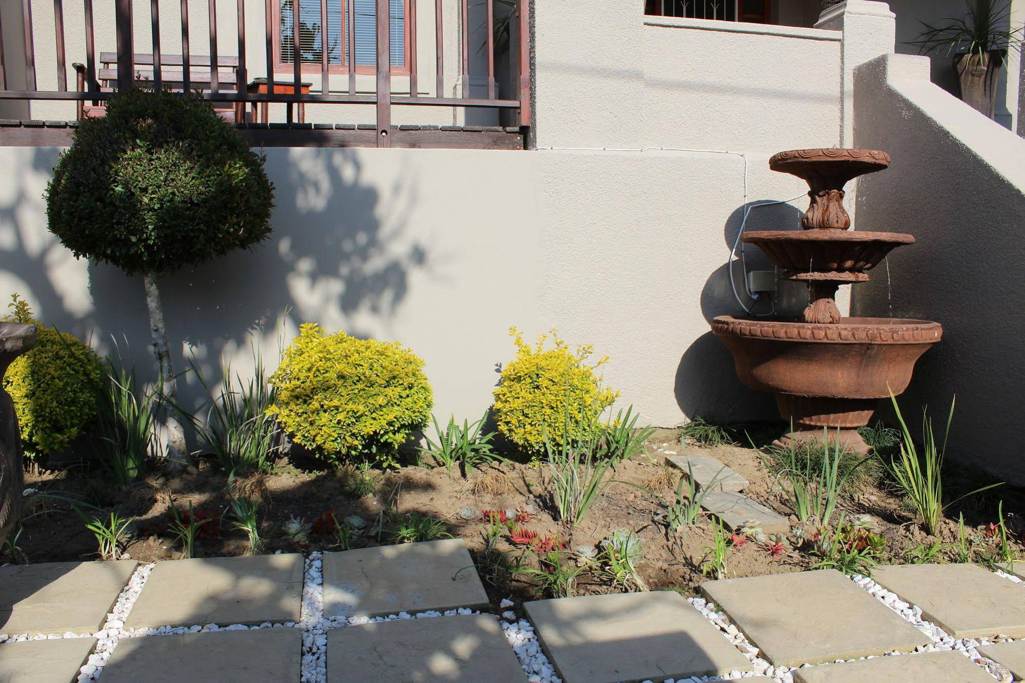 Flametree Guesthouse