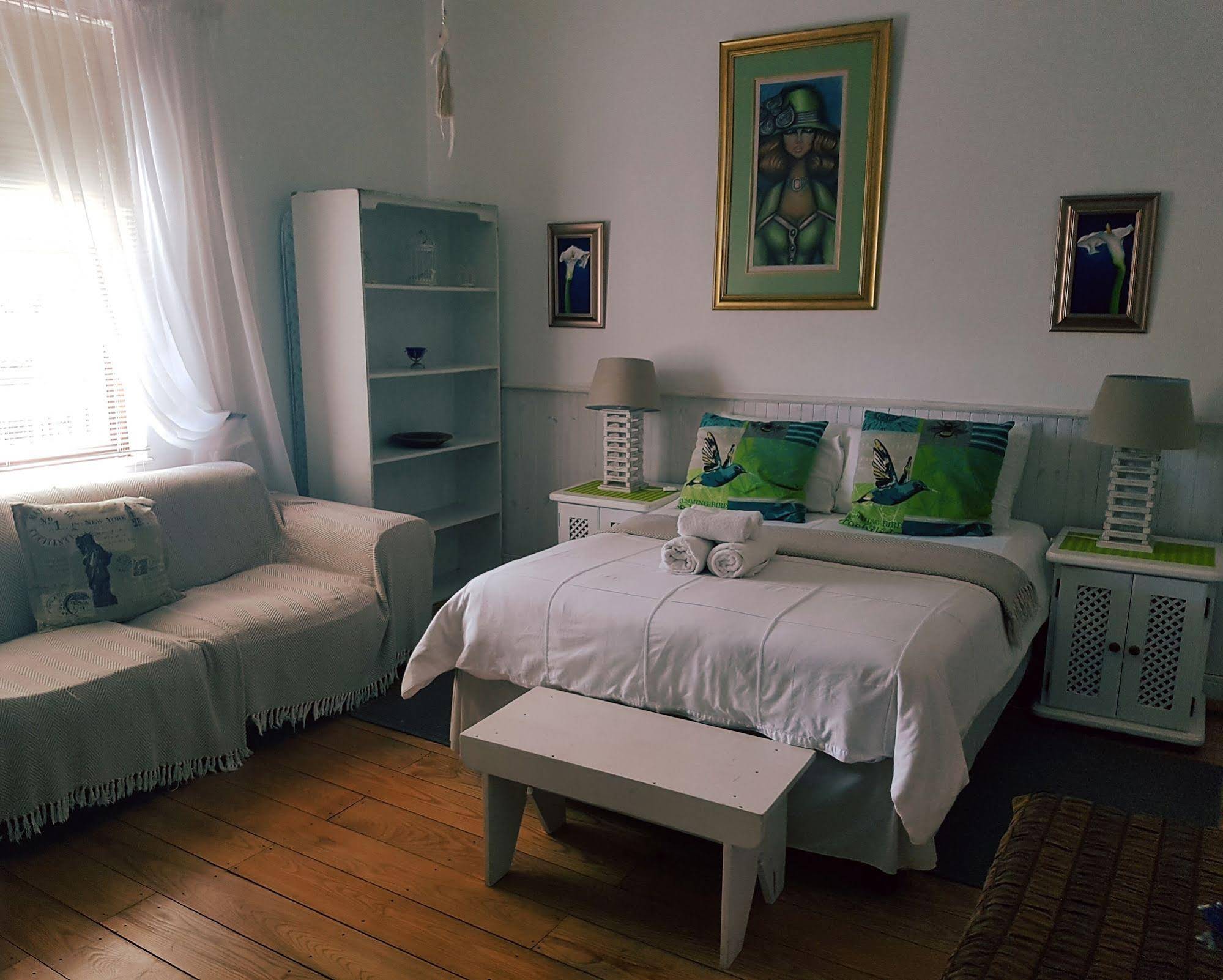 Flametree Guesthouse