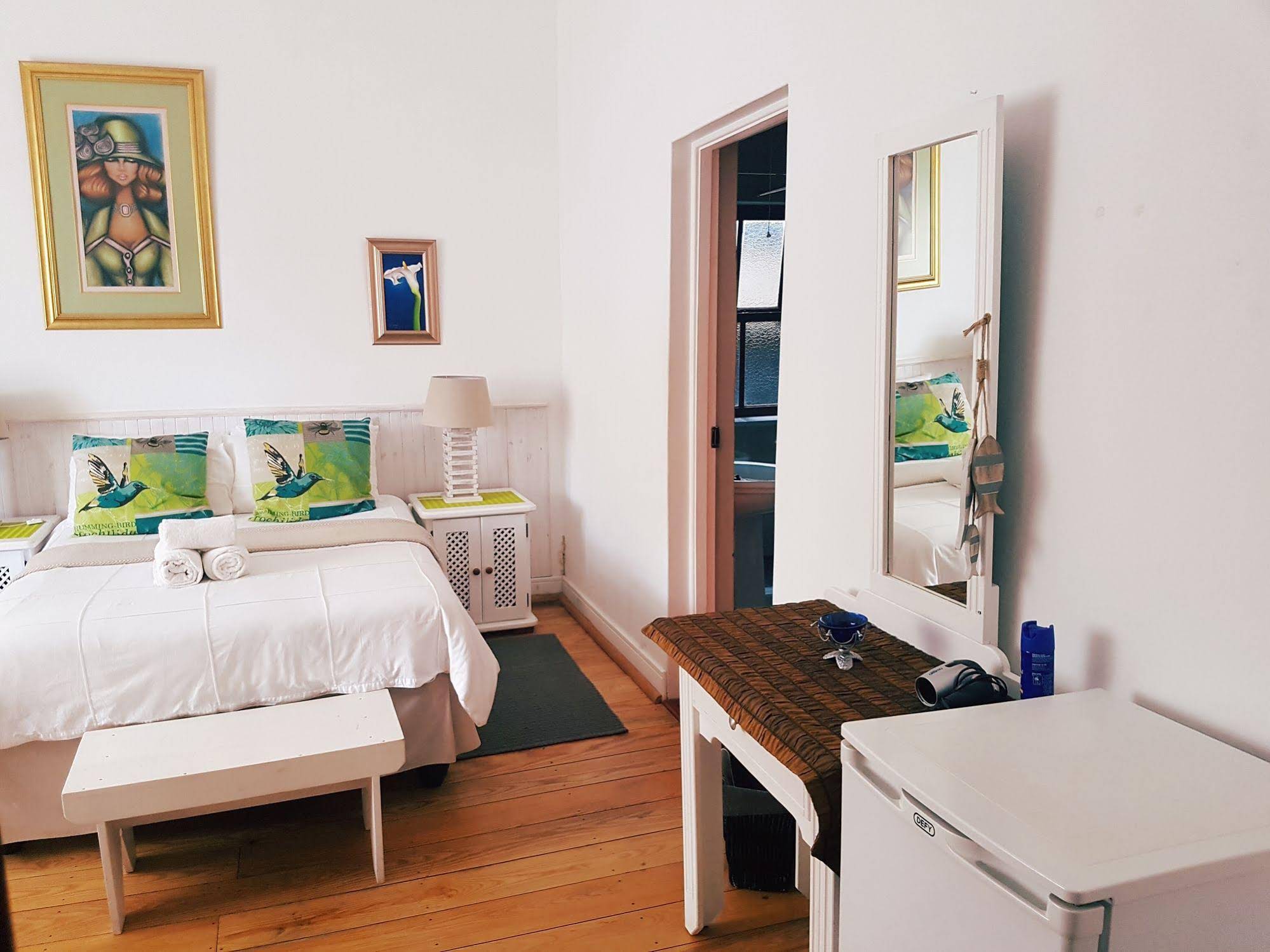 Flametree Guesthouse