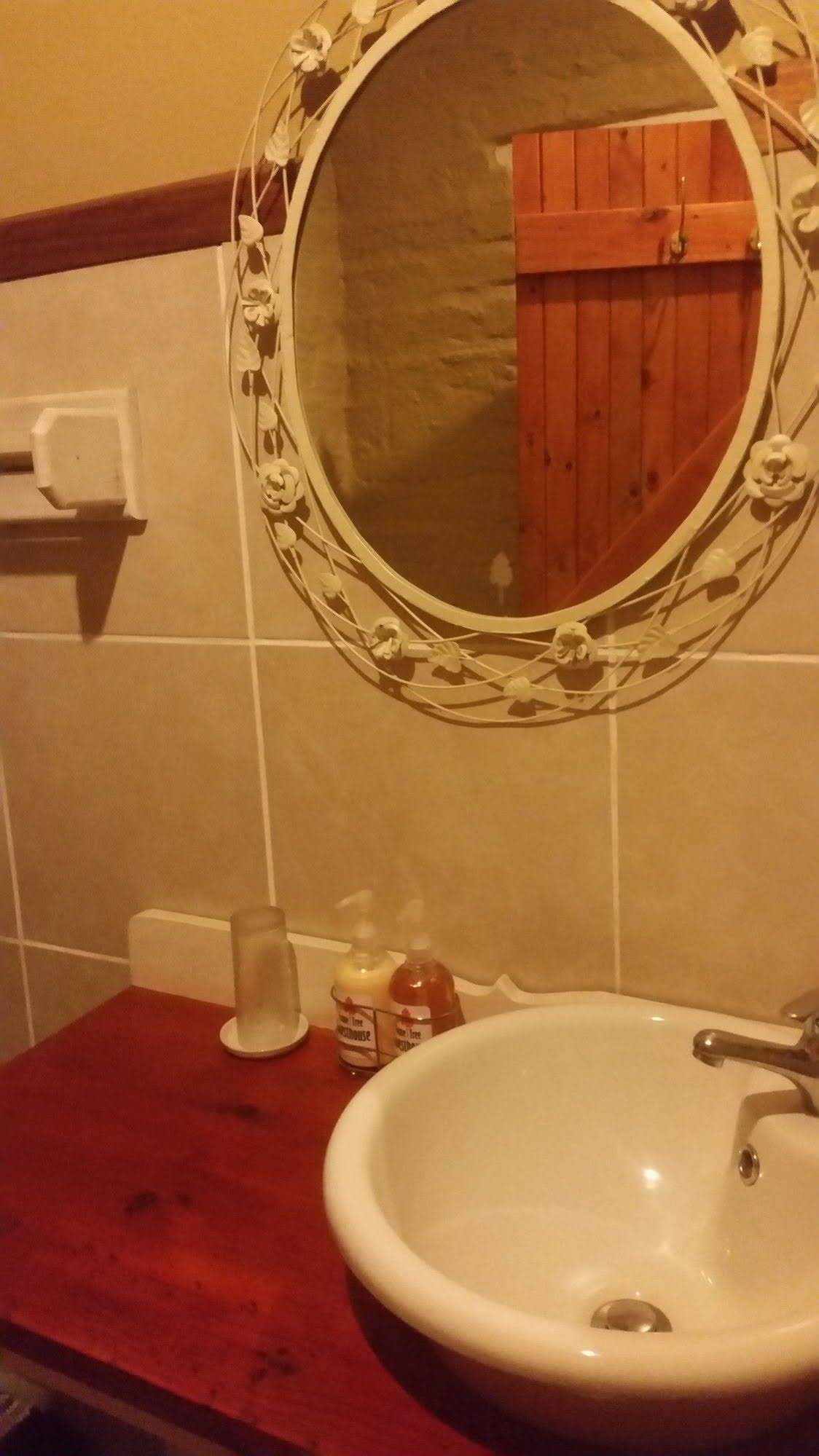 Flametree Guesthouse