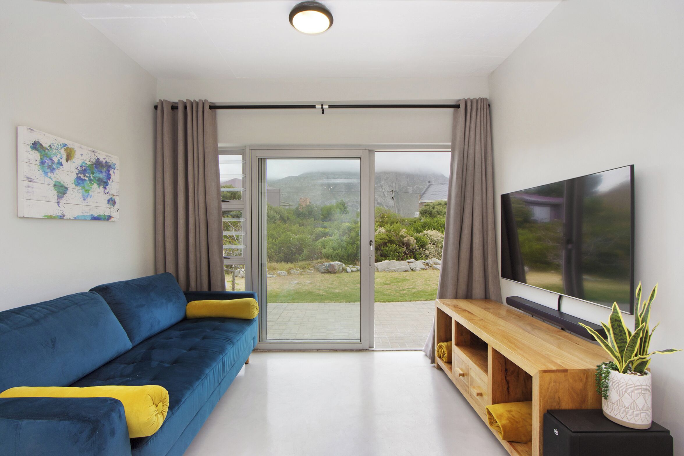 Blueview on Silversand