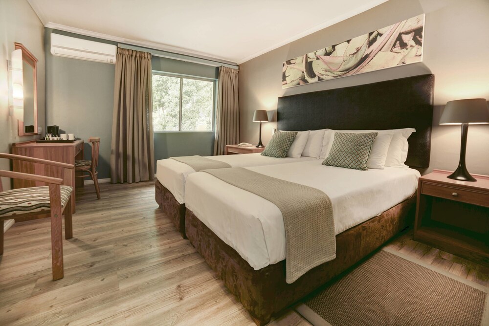 Premier Express Inn George