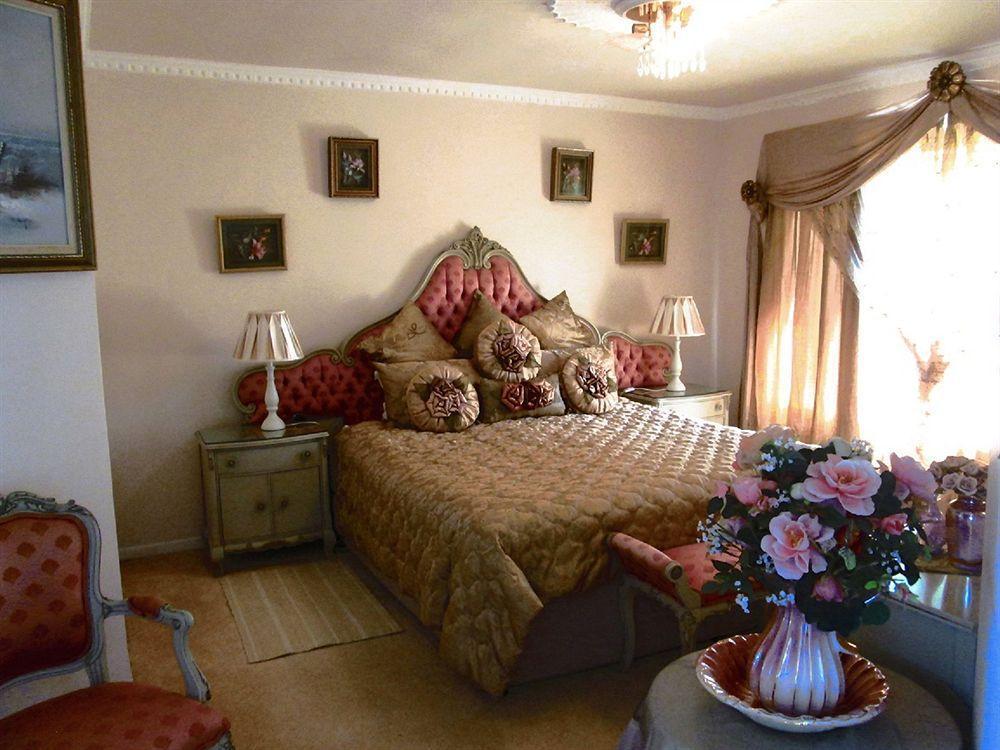 Bay View Guest Apartments