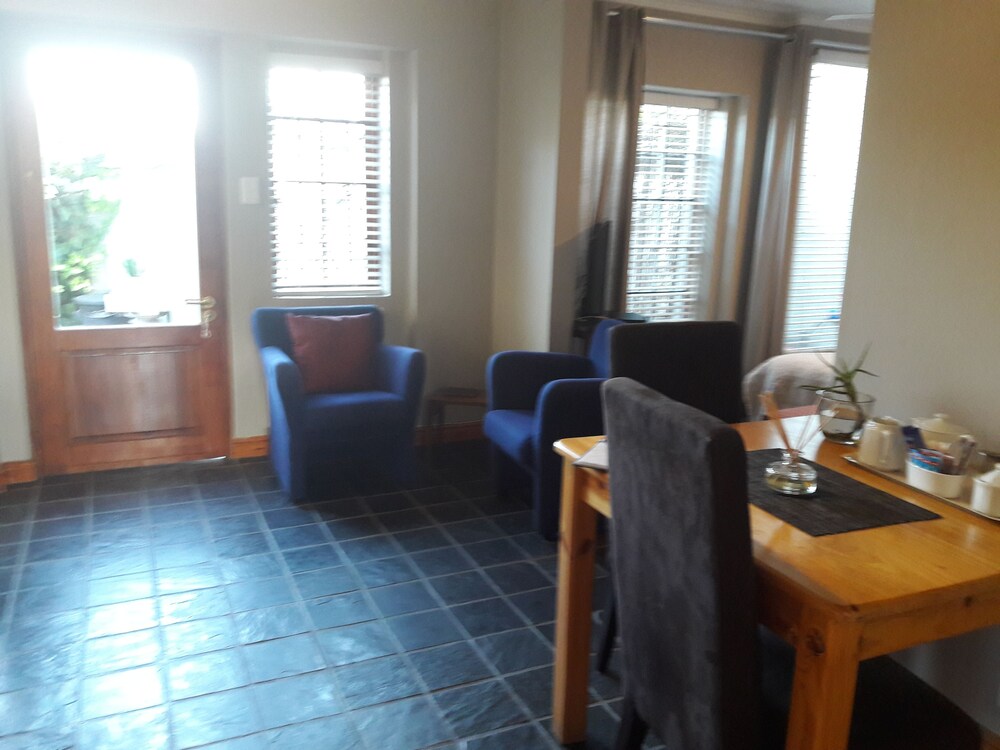 Hillview Self-catering Apartments