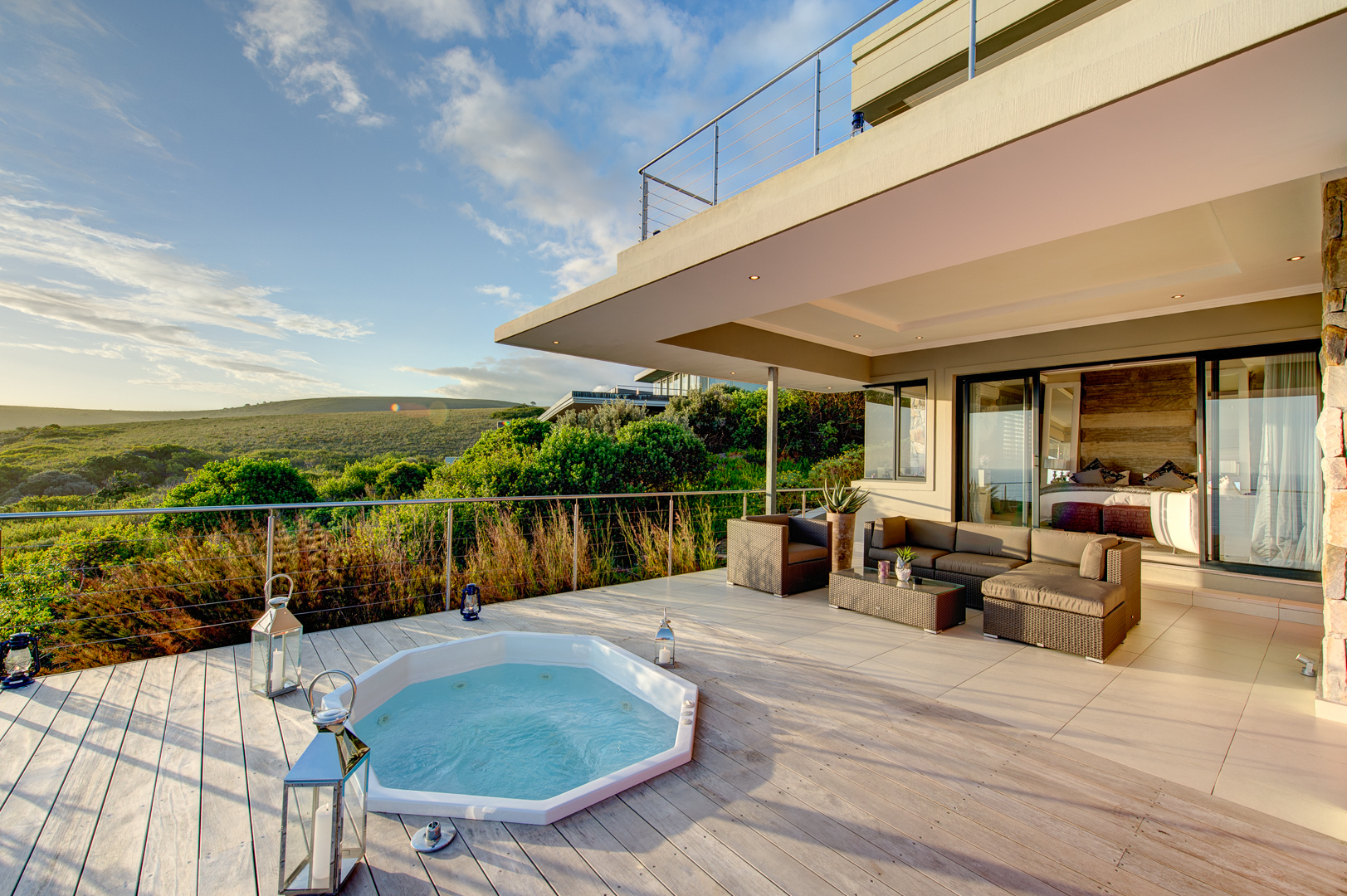 The Retreat on Cliff