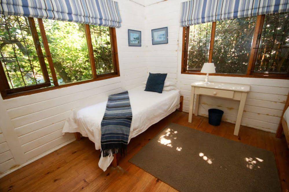 Arch Rock Seaside Accommodation Keurboomstrand