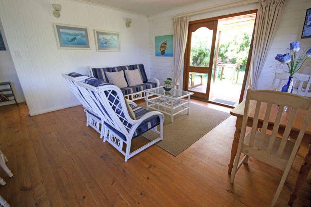 Arch Rock Seaside Accommodation Keurboomstrand