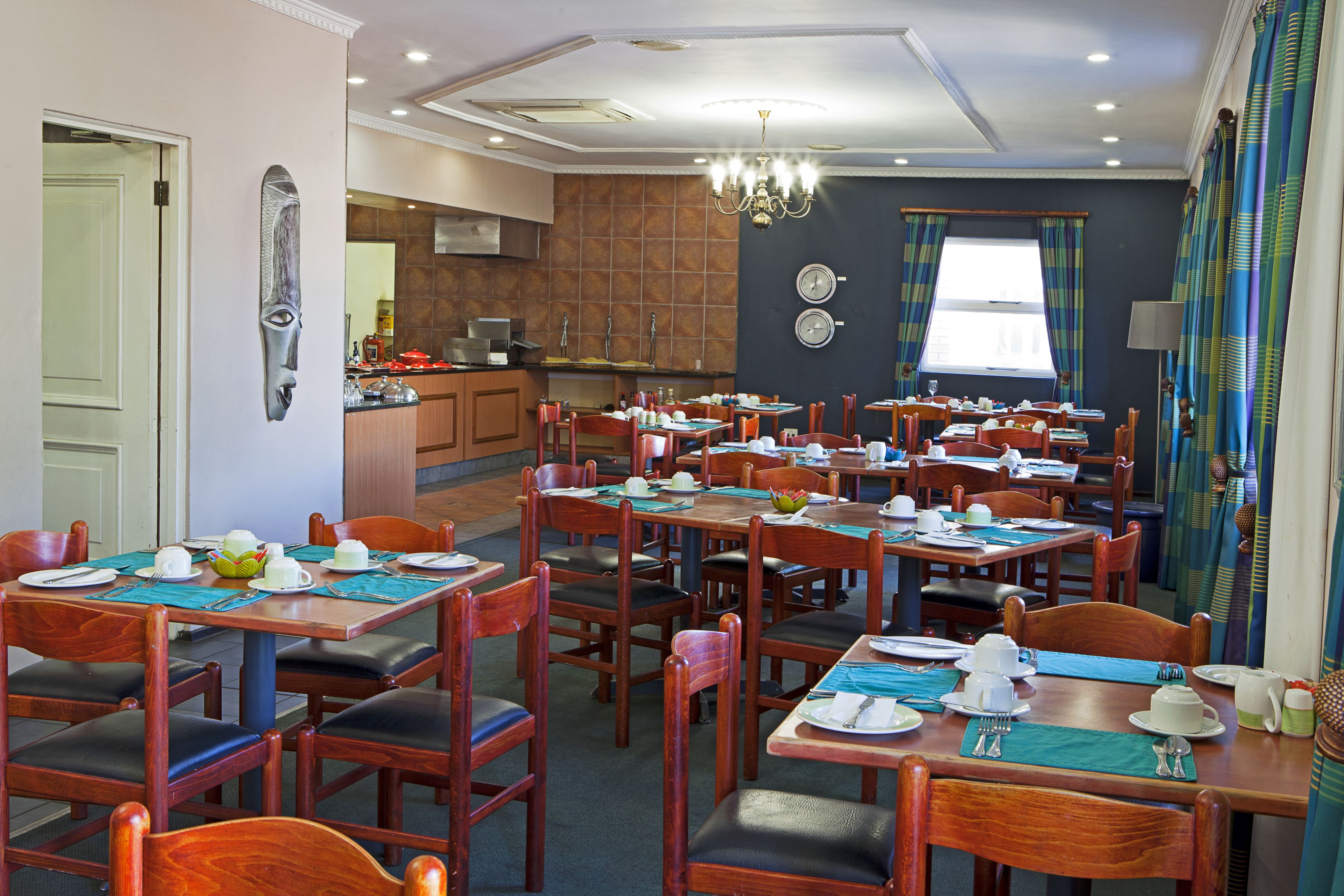 Brookes Hills Suites