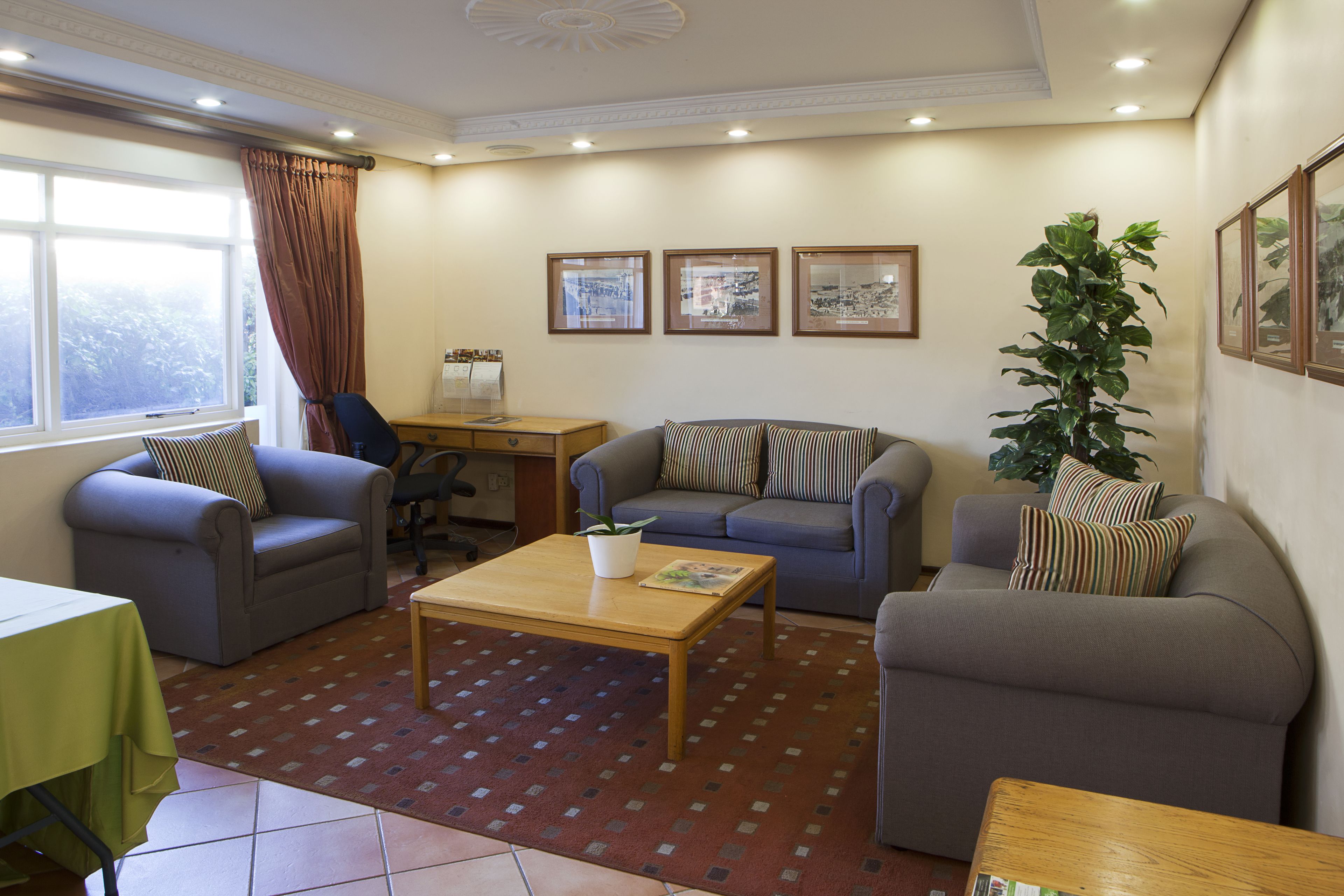 Brookes Hills Suites