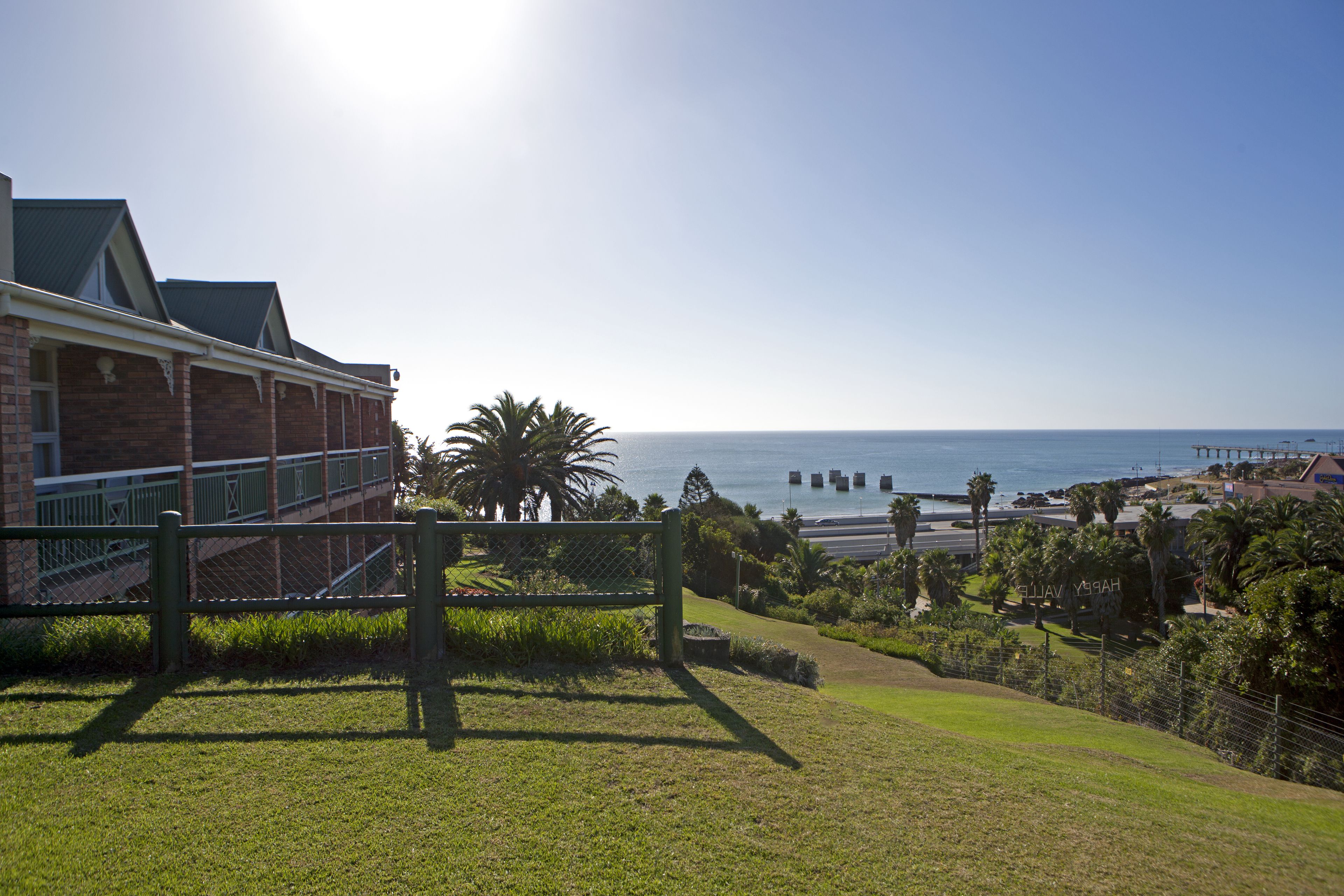 Brookes Hills Suites