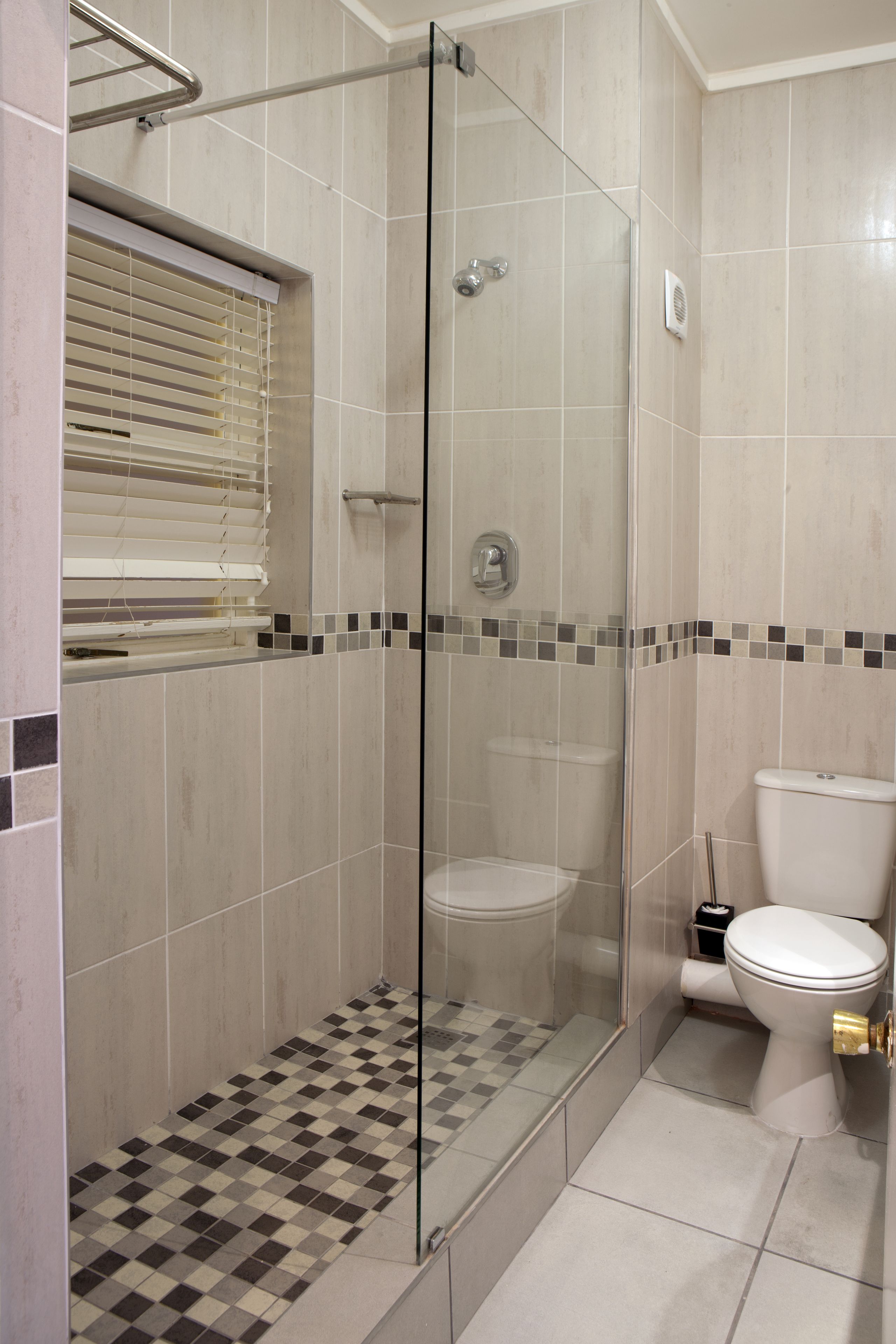 Brookes Hills Suites