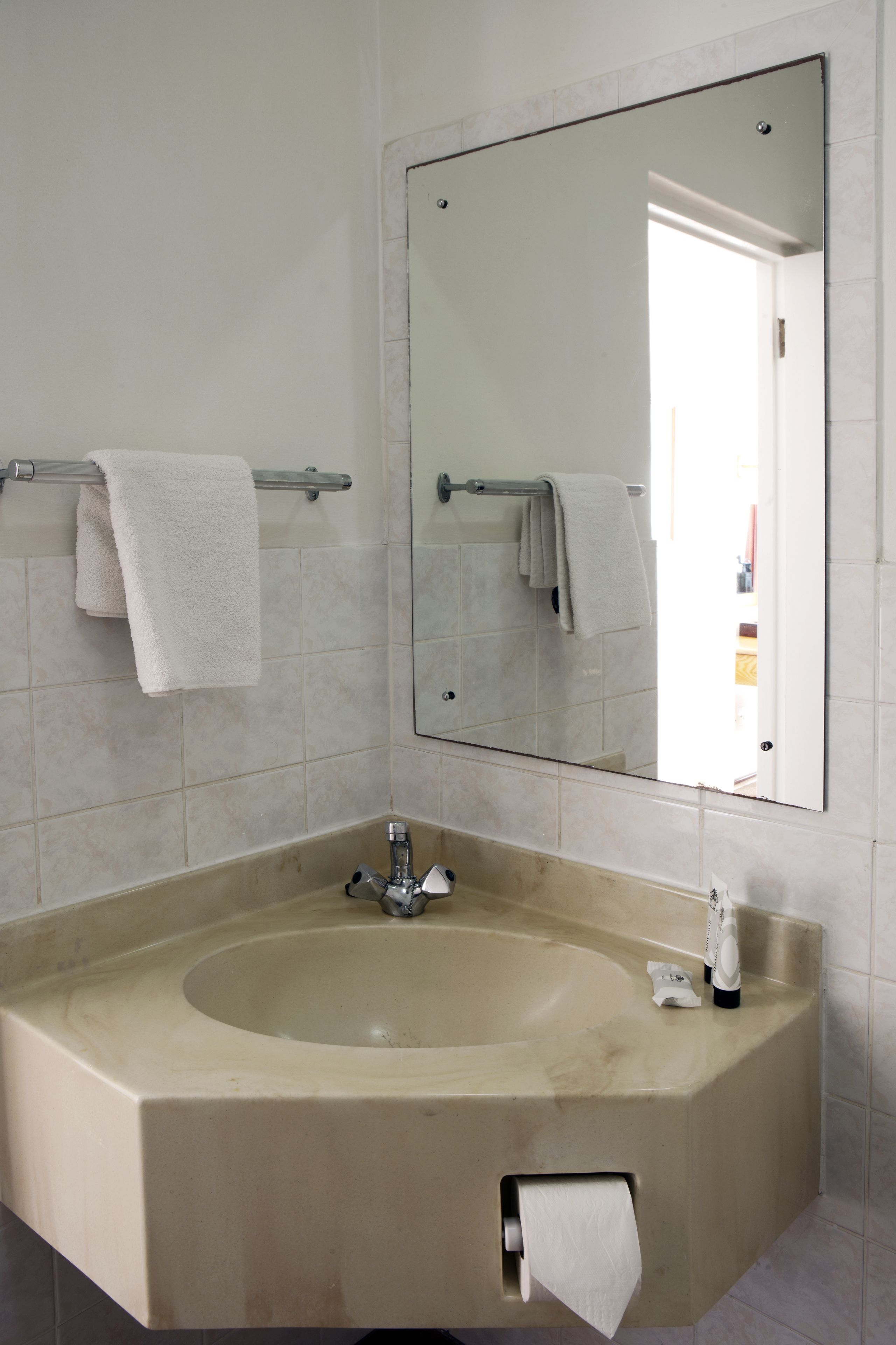 Brookes Hills Suites