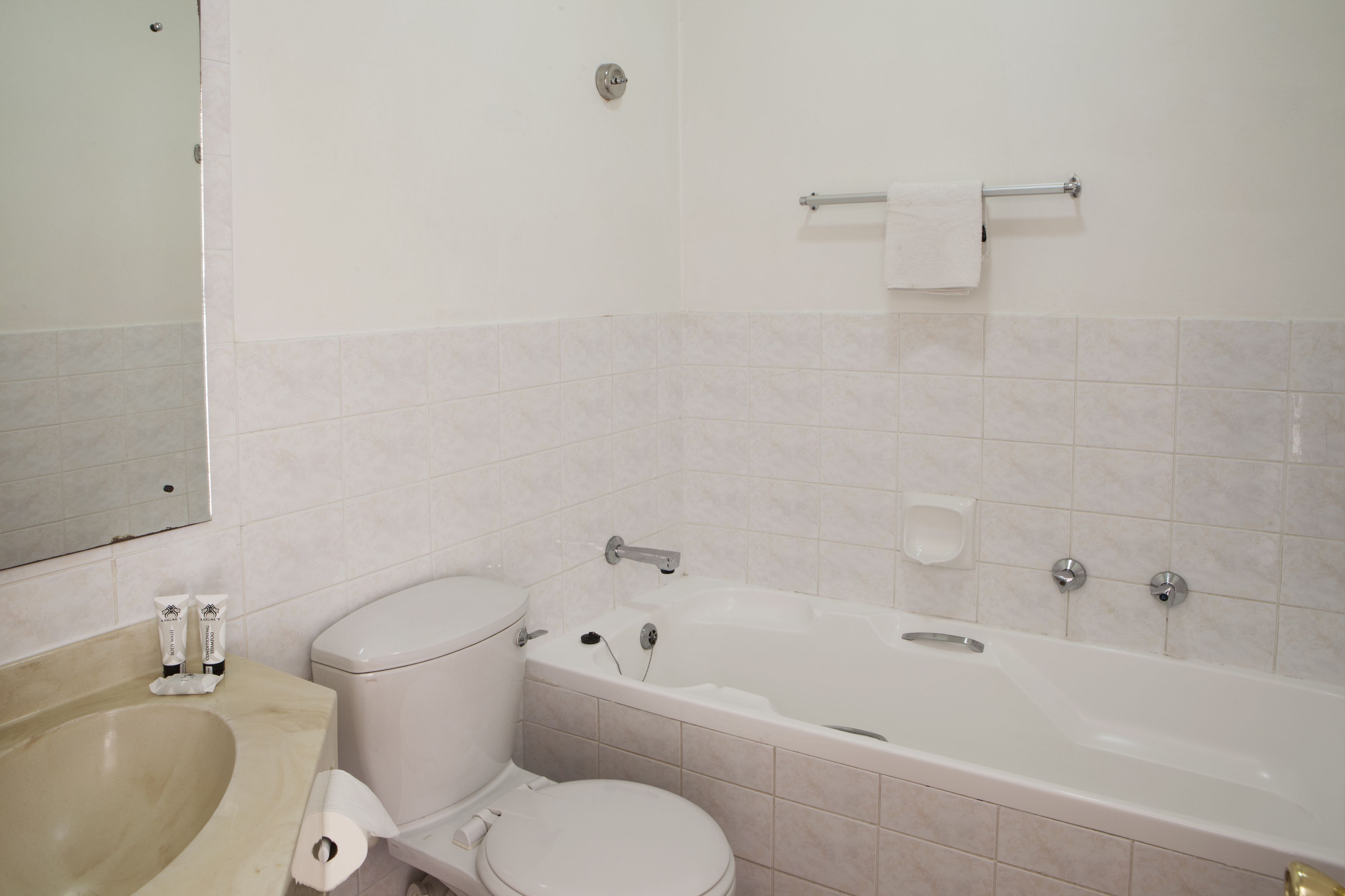 Brookes Hills Suites