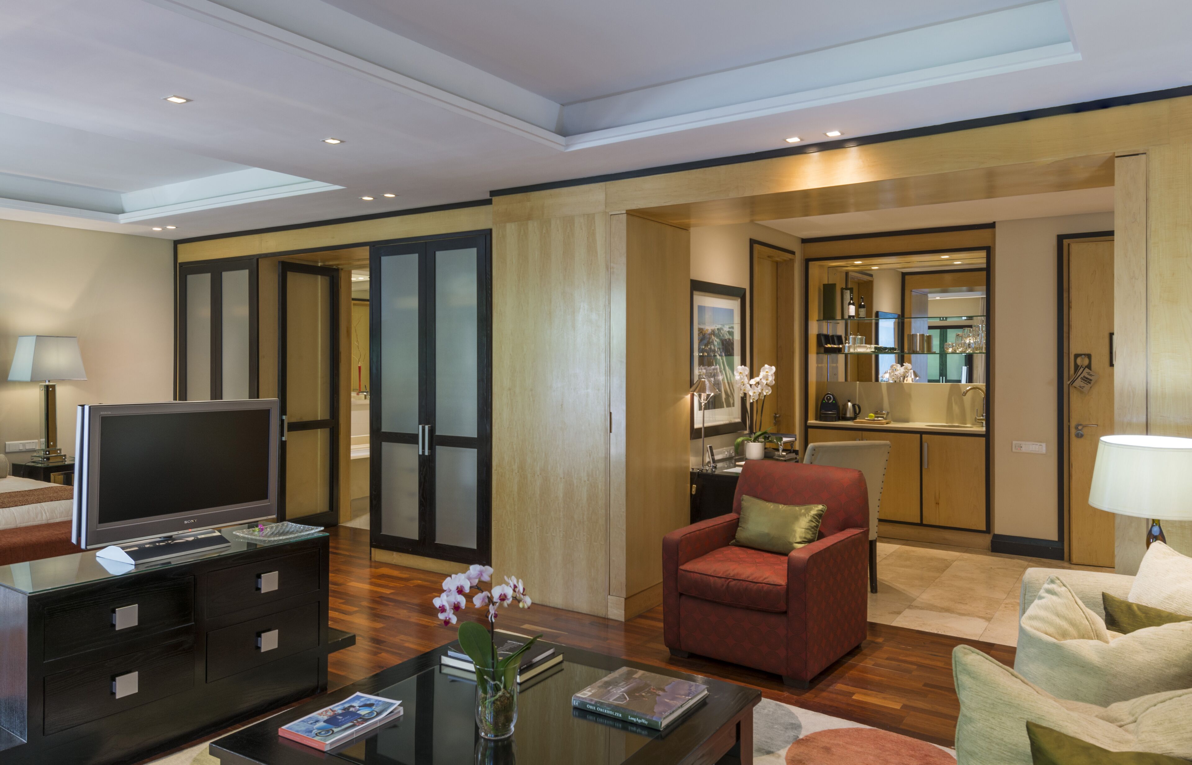 Mantis No5 Boutique Art Hotel