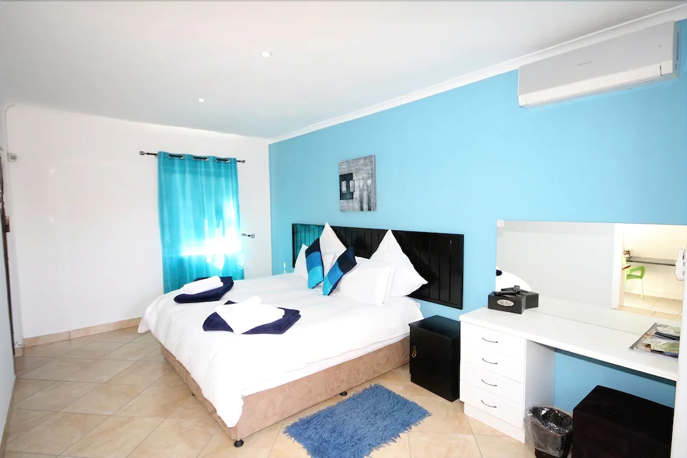 Me Casa Guest House