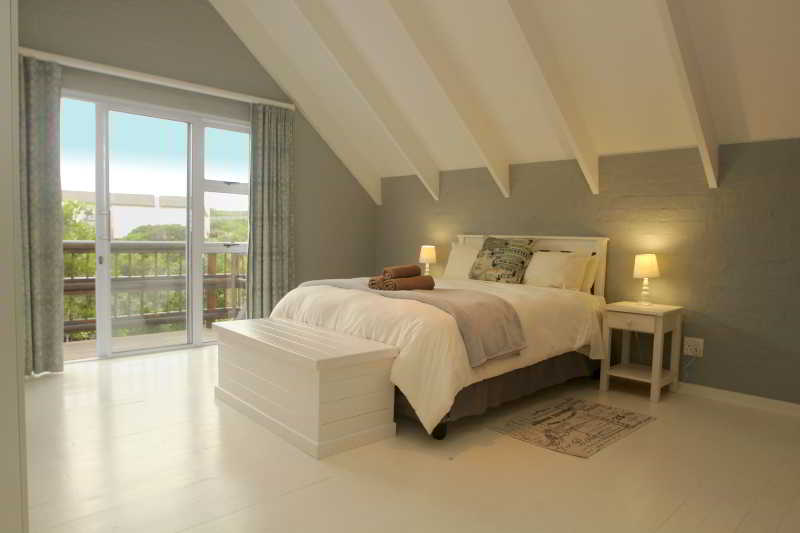 Cape St Francis Resort