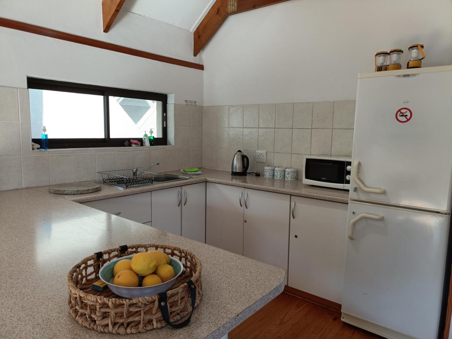 Fijnbosch Cottage and Camping