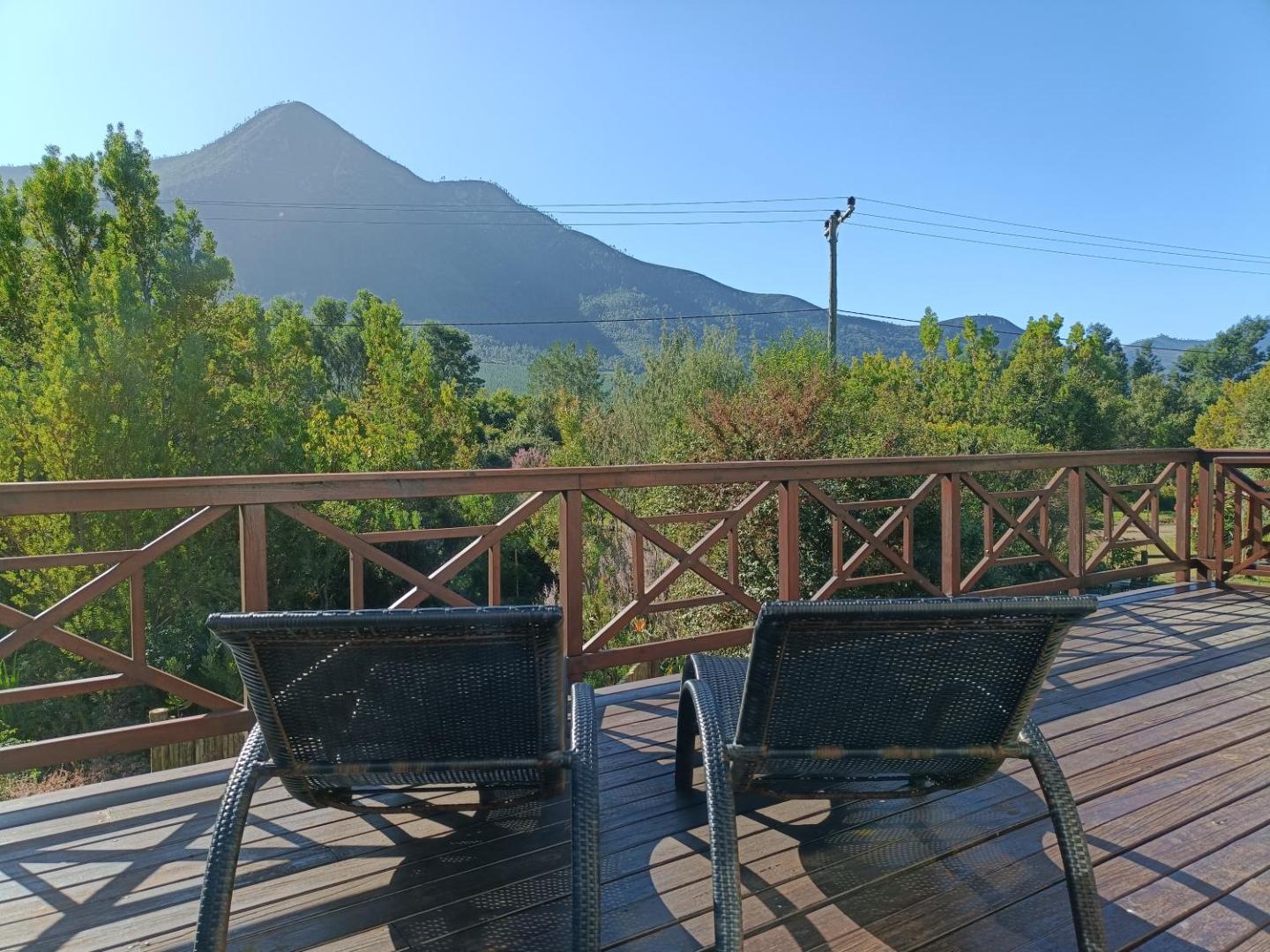 Fijnbosch Cottage and Camping