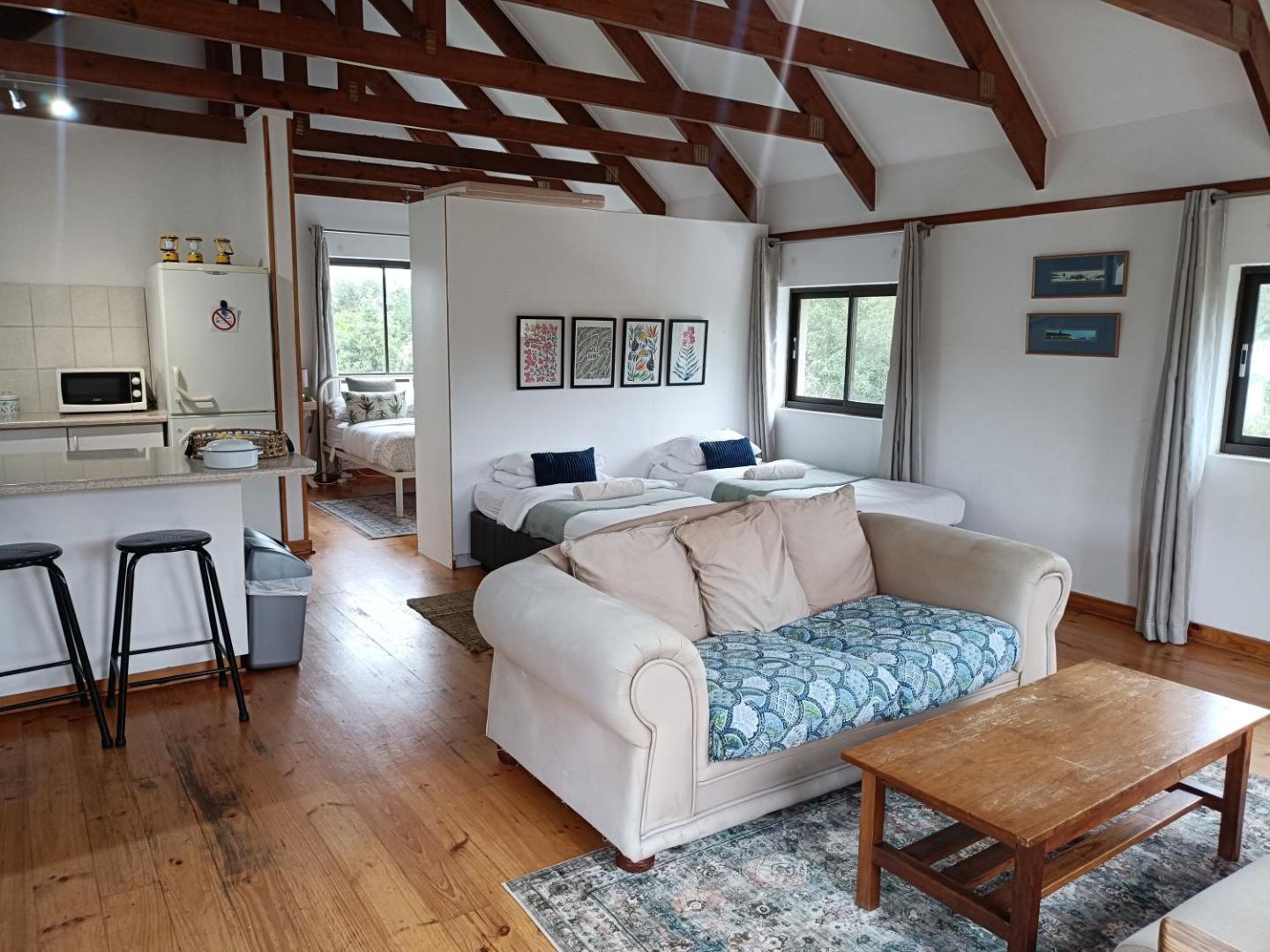 Fijnbosch Cottage and Camping