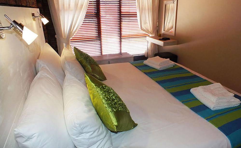 White Shark Guest House