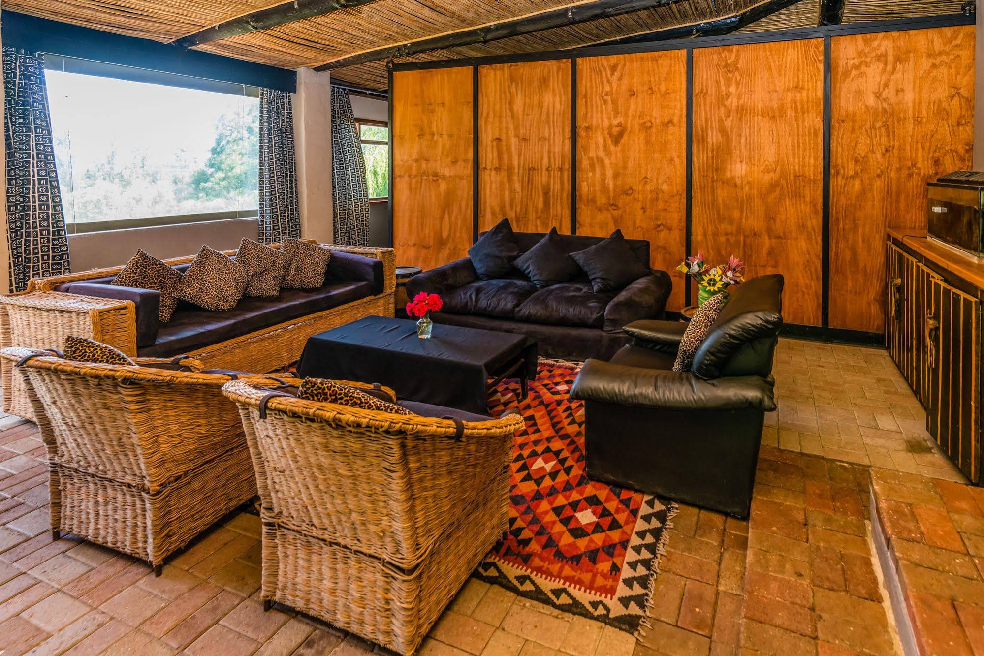 Kunguru Lodge
