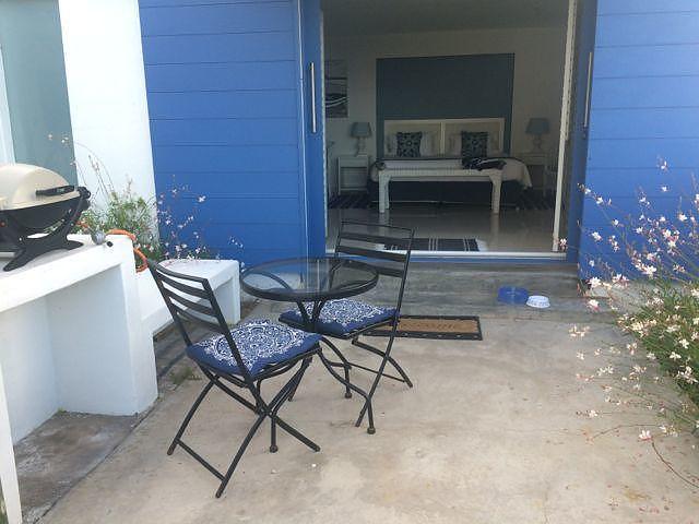 Zula Beach House And Cottage