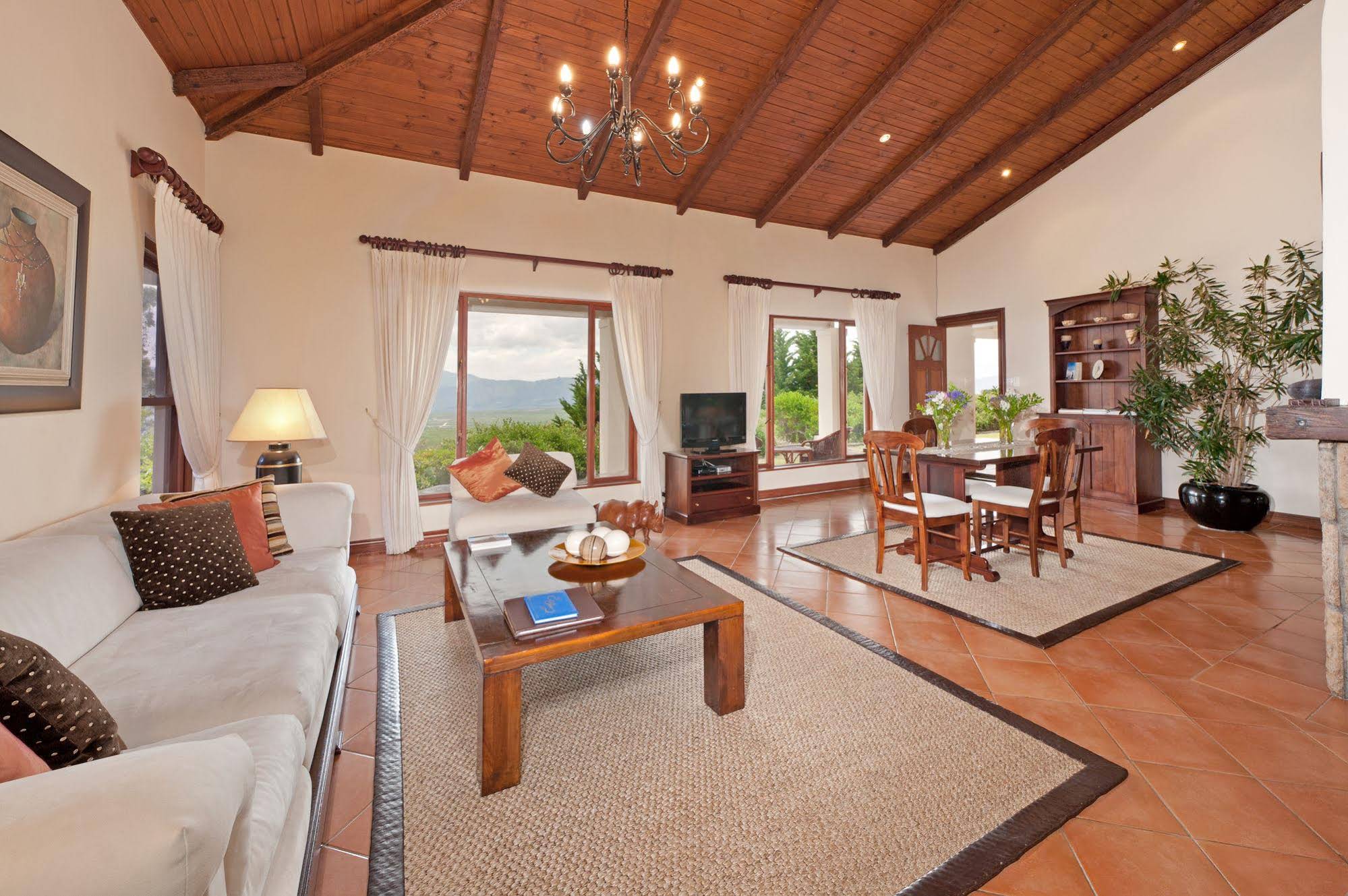 Bellavista Country Place & Panorama Restaurant