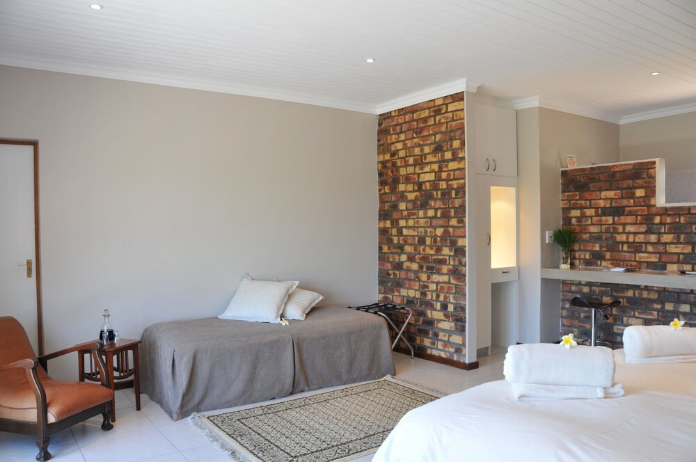 Melkboomsdrift Guest Lodge and Conference Centre