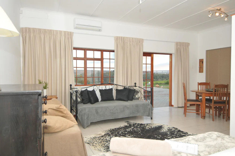 Melkboomsdrift Guest Lodge and Conference Centre