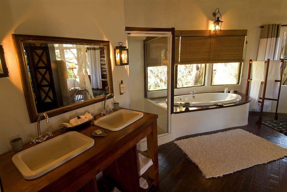 Sanctuary Sussi & Chuma