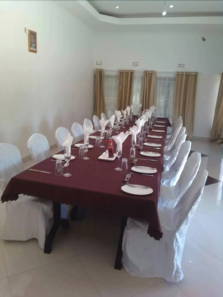 Mthuzi Nadi Lodge