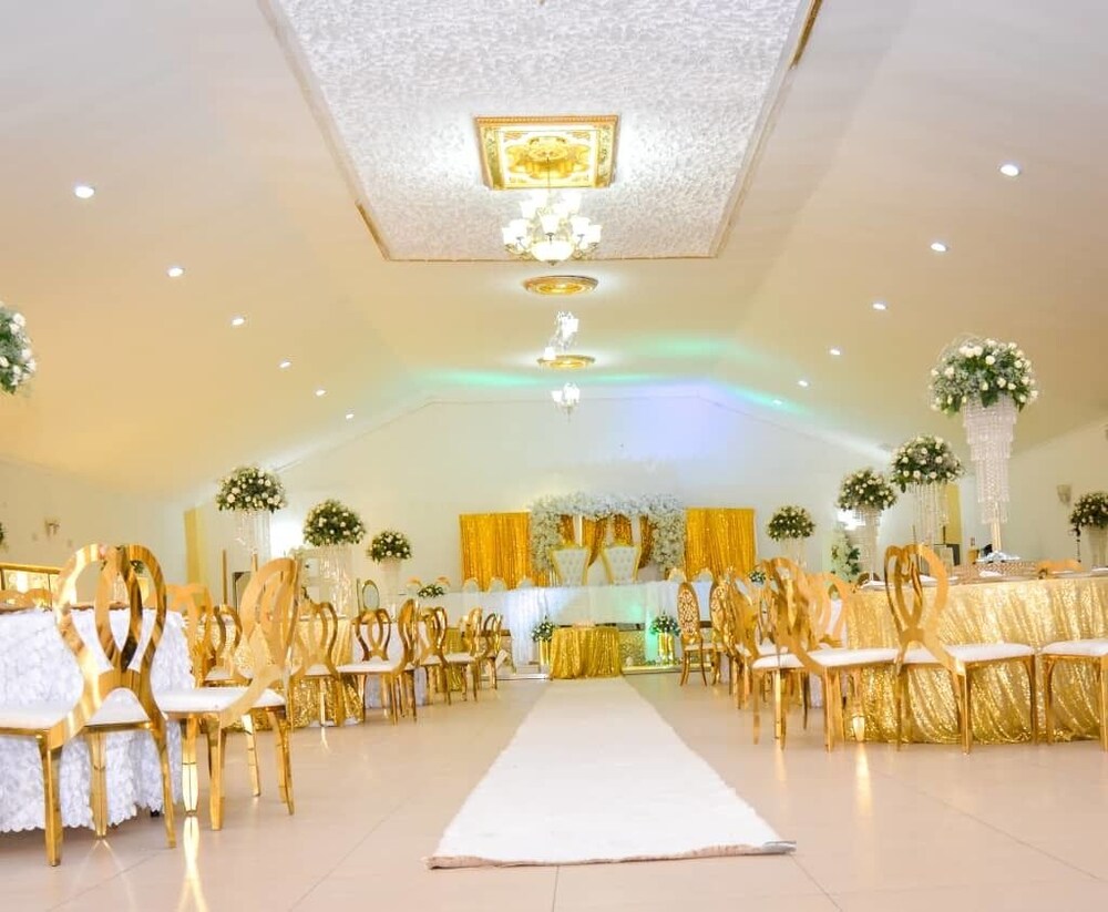 Twin Cave Lodge