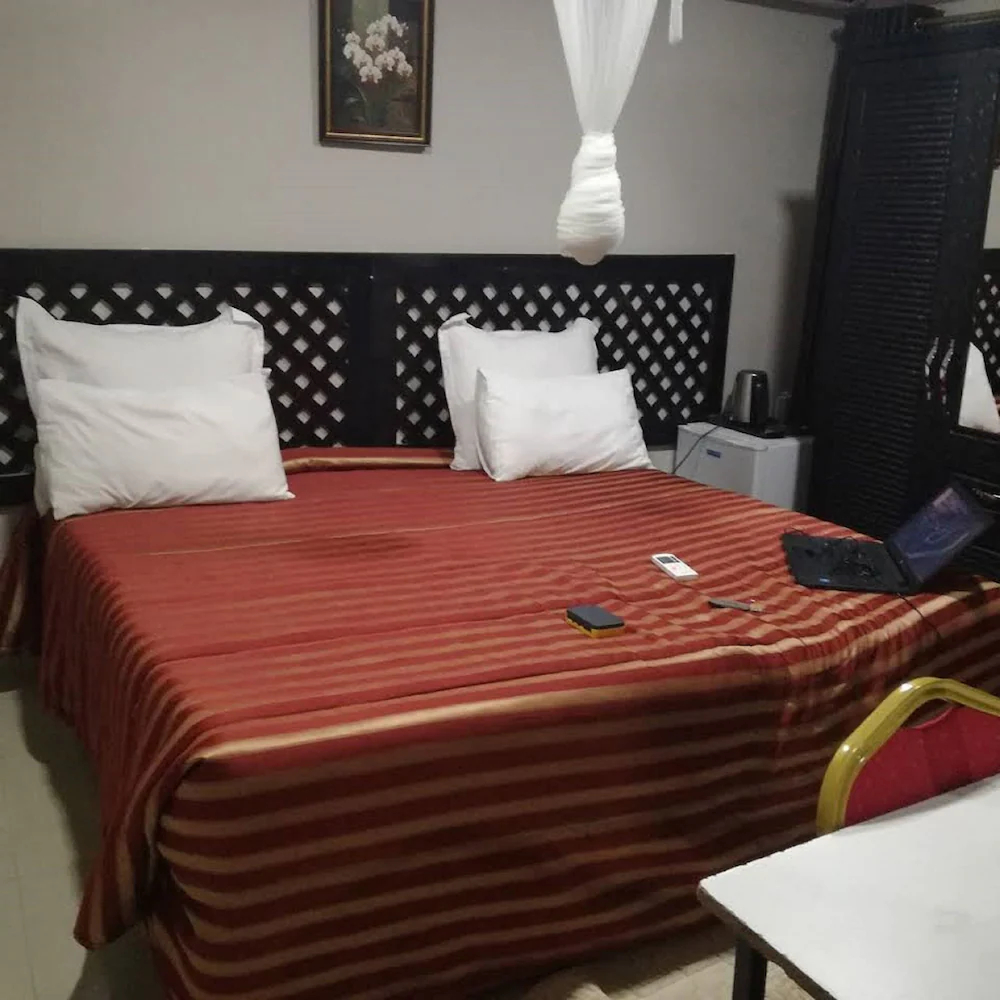 Pizo Lodge