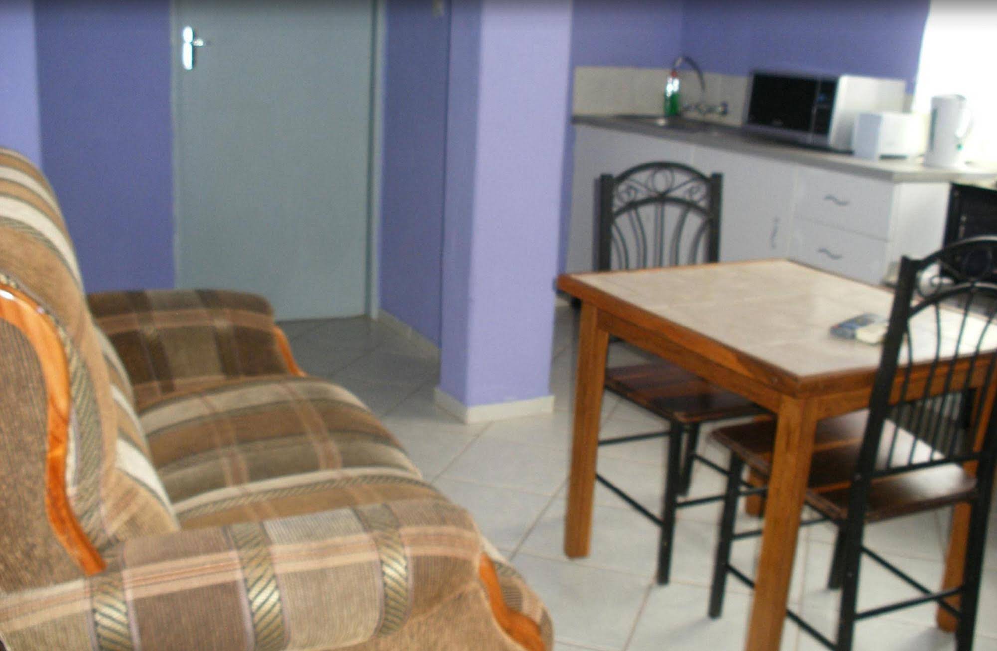 Gloria's Bed & Breakfast