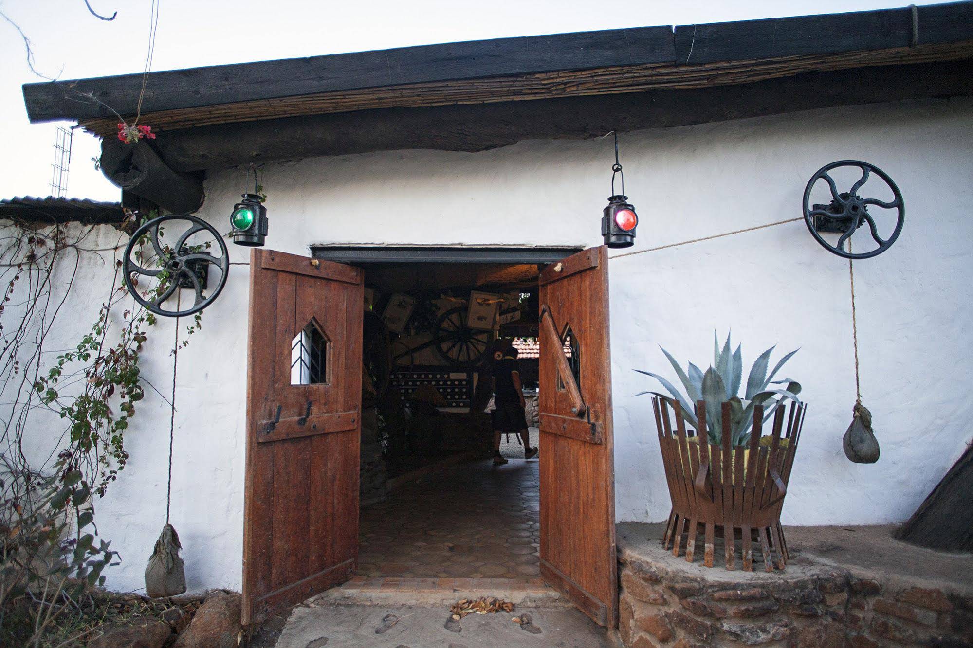 Nona Lodge