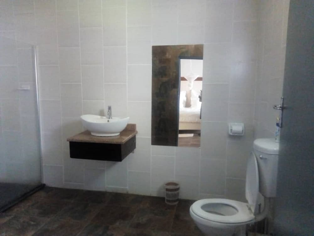 Pakali Lodges