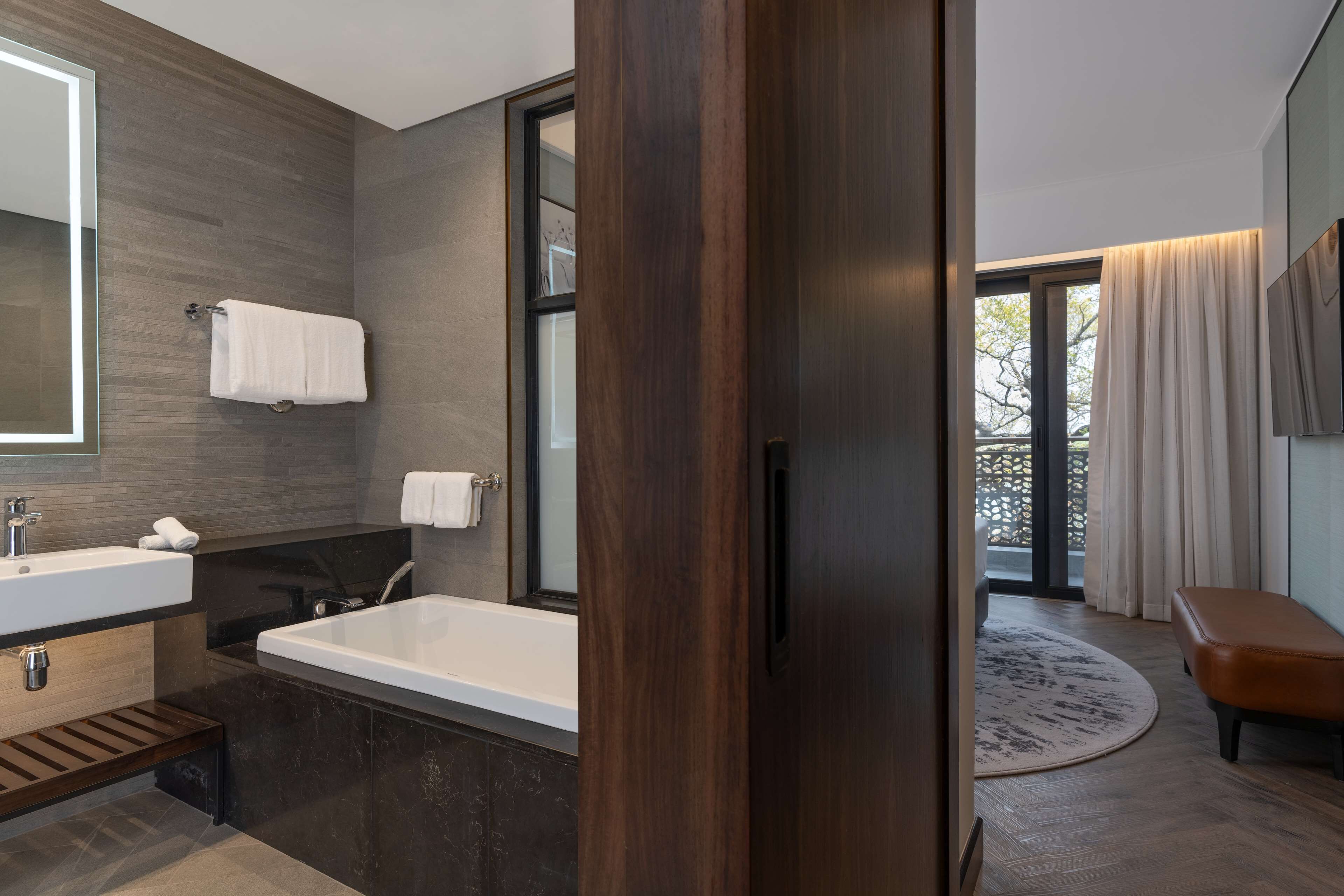 Radisson Blu Mosi-Oa-Tunya Livingstone Resort