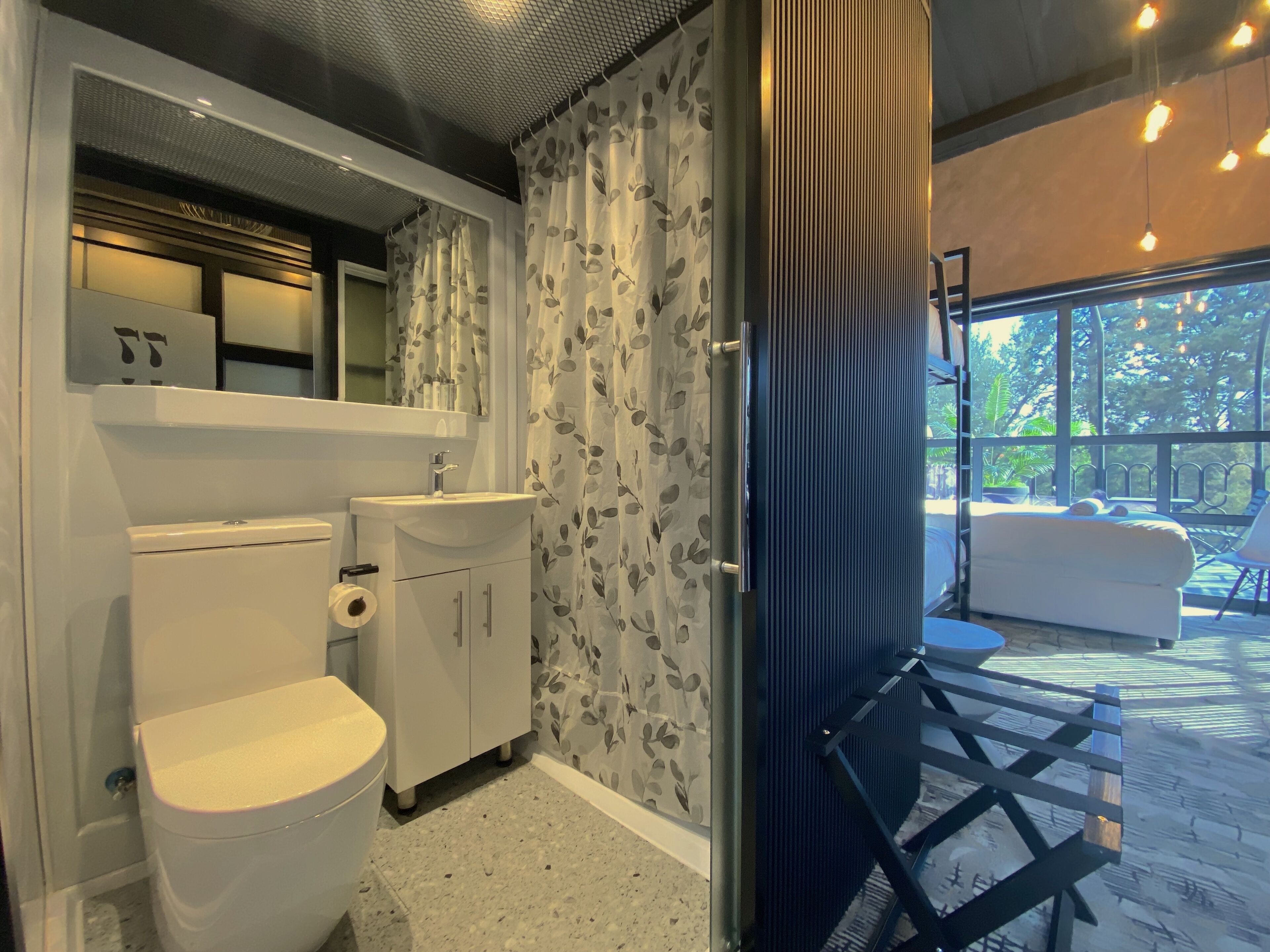Cargo88 Hotel
