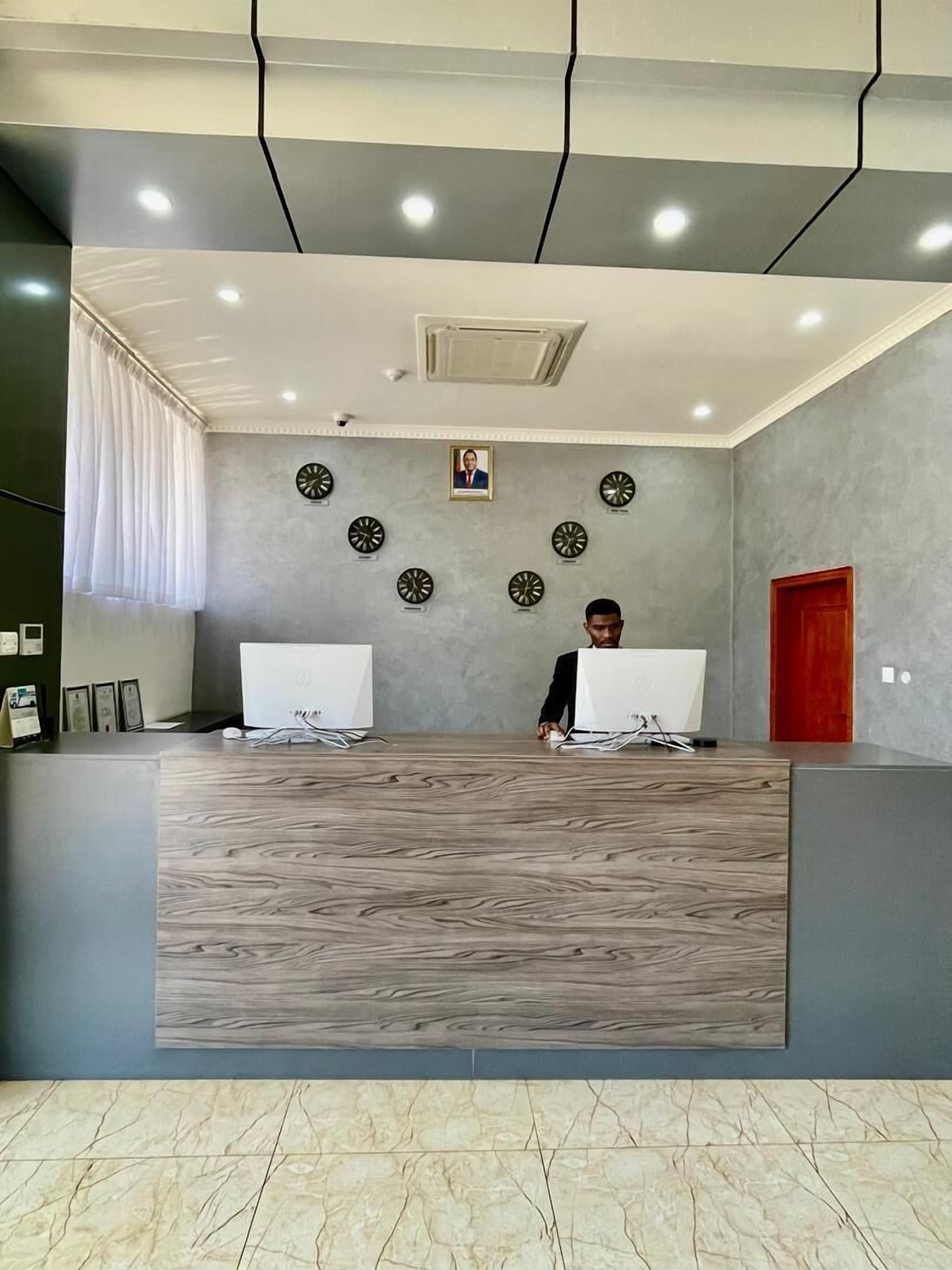 Gloria Inn Hotel