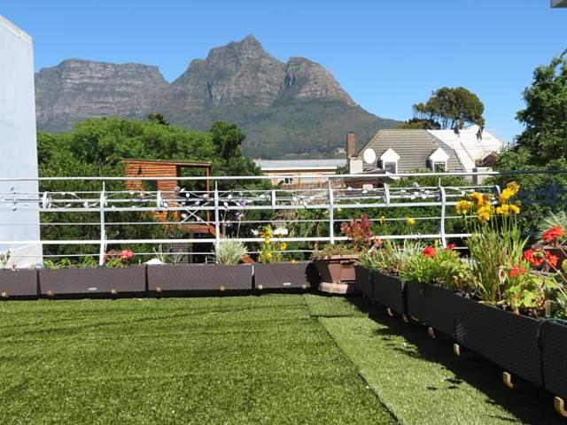 Nooitgedacht Guesthouse