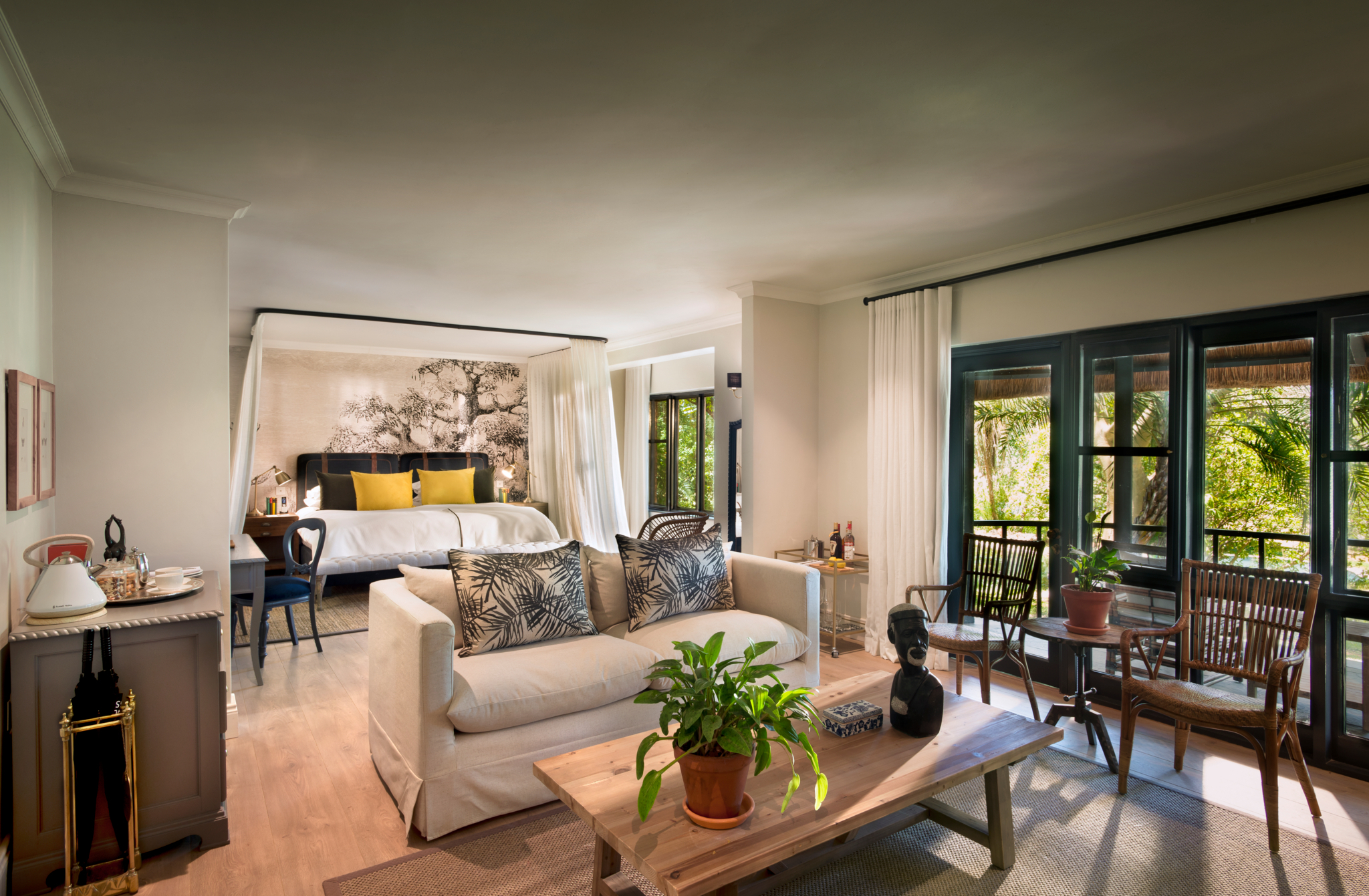 Stanley & Livingstone Boutique Hotel