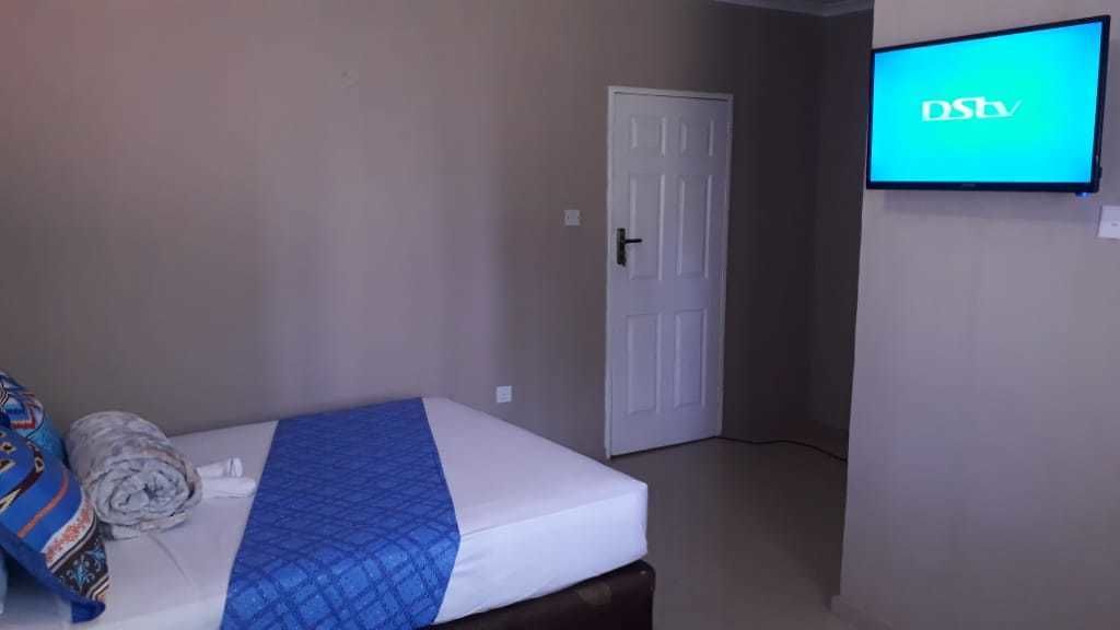 Graceland Guesthouse