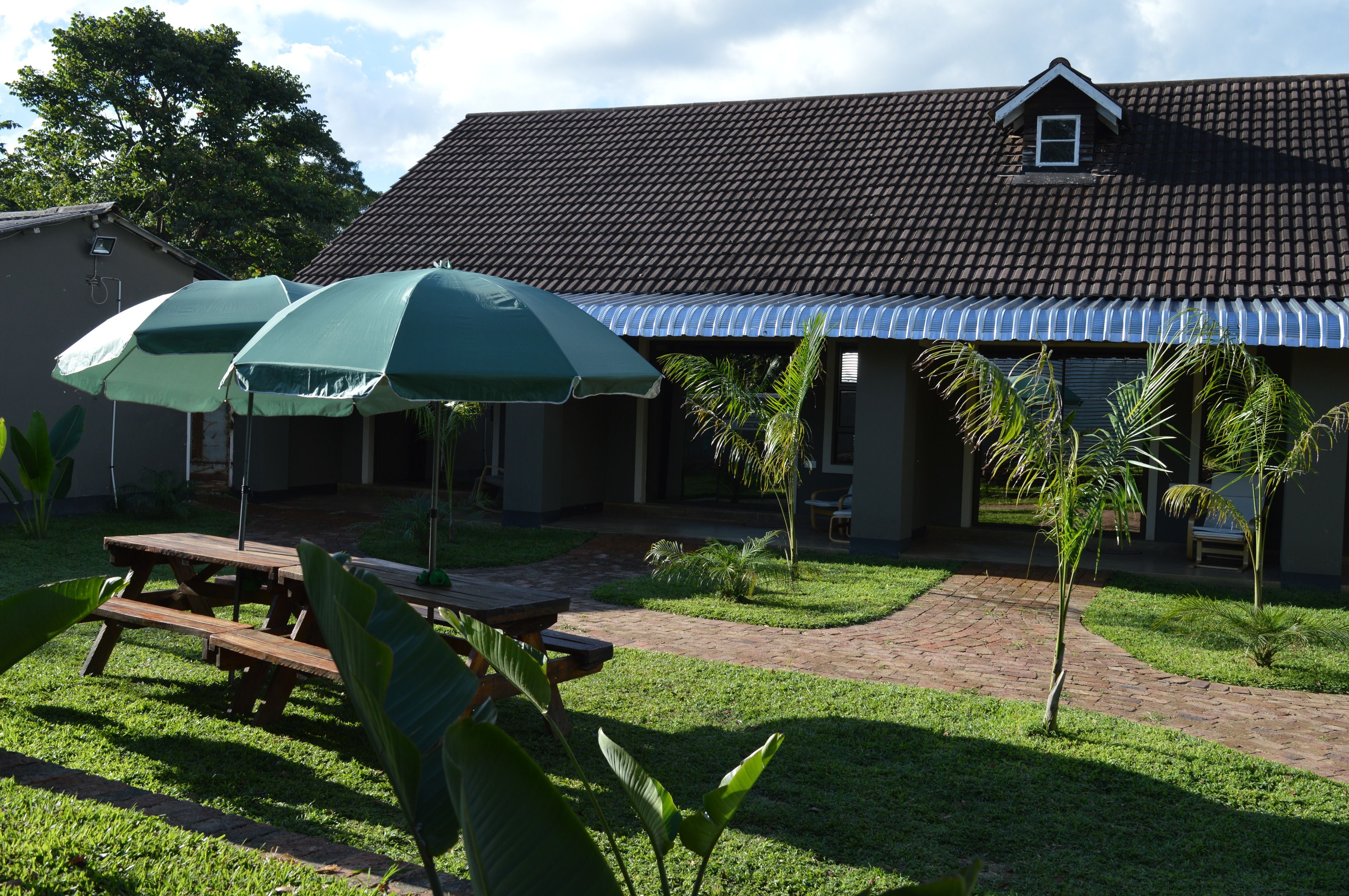 Manna Resorts