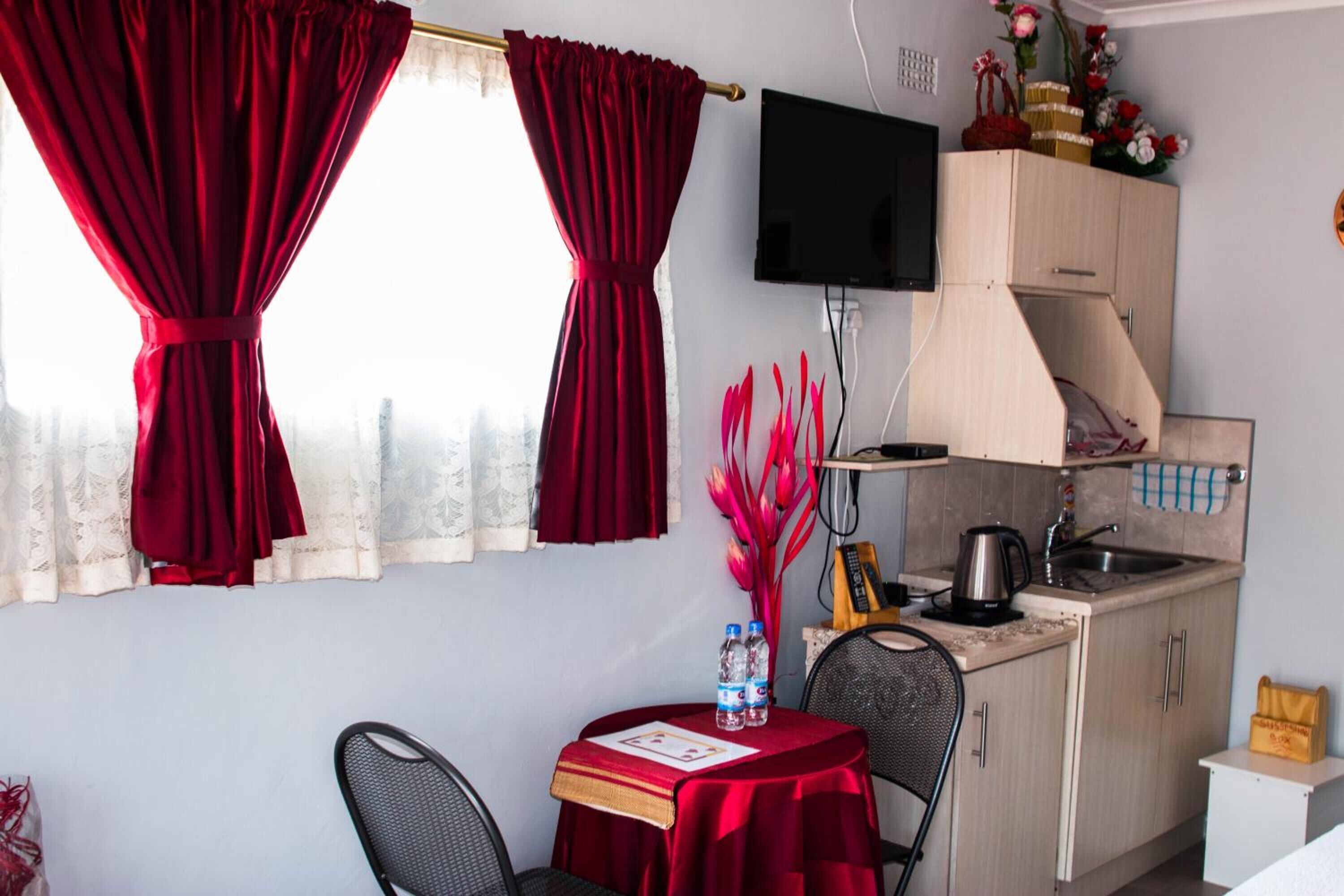 Mpofu Bed & Breakfast